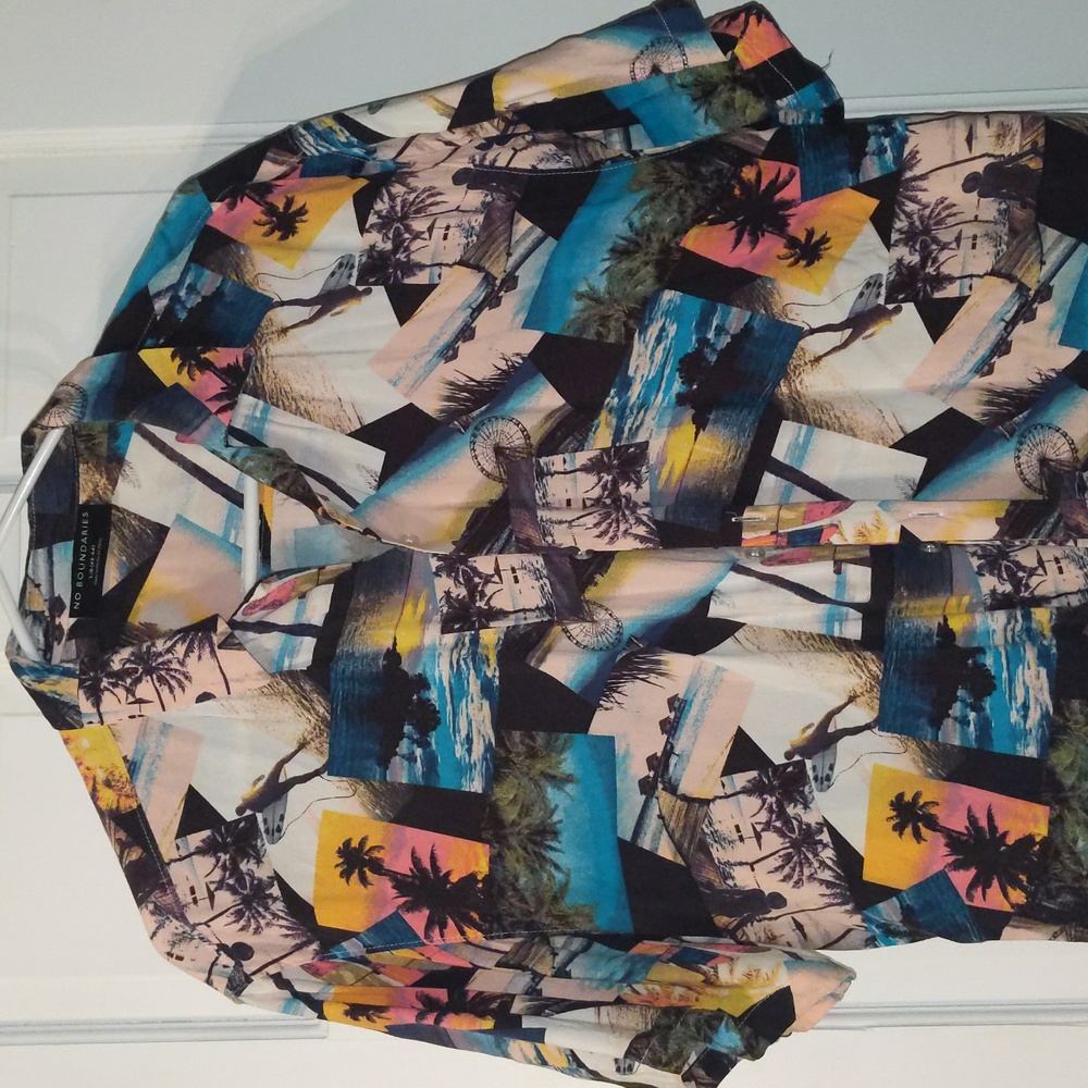 Photograph button up